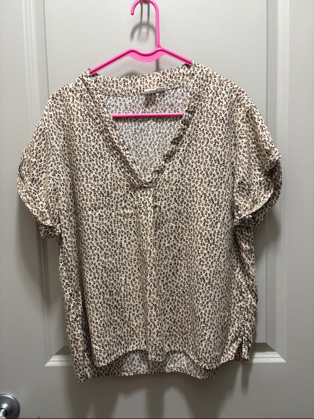 GAP Cream Leopard Print V-Neck Blouse